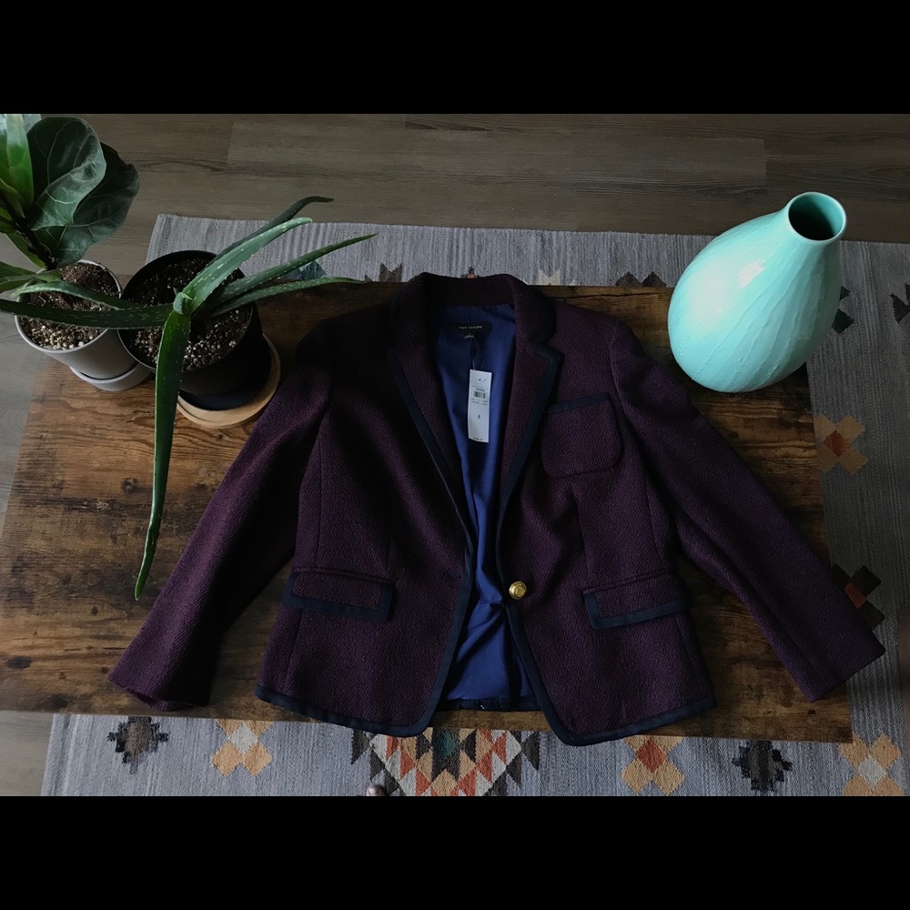 Gorgeous Ann Taylor Blazer, Size 8